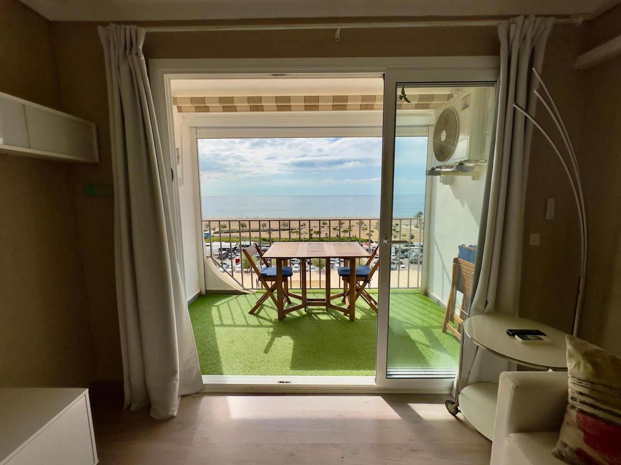 Vistas Frontales Al Mar Apartment Empuriabrava Ngoại thất bức ảnh